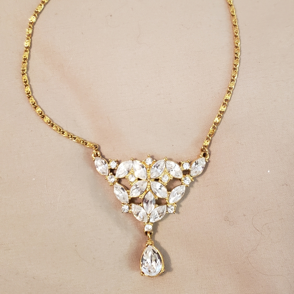 4 interchangeable jewelry items, one price!! - Picture 3 of 6